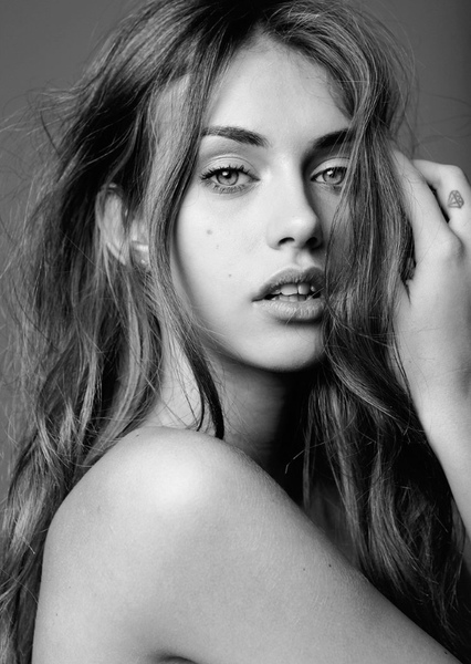 Yulia Rose photo