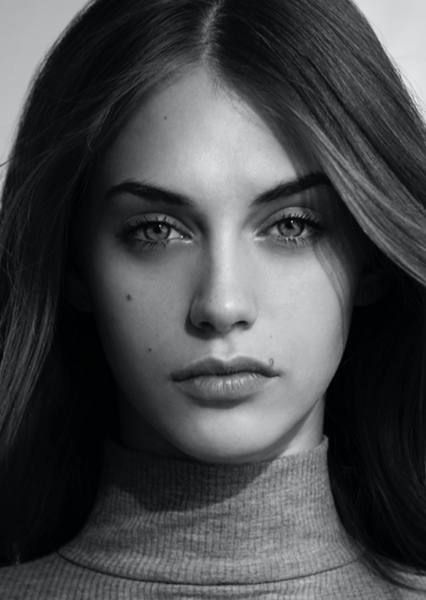 Yulia Rose photo