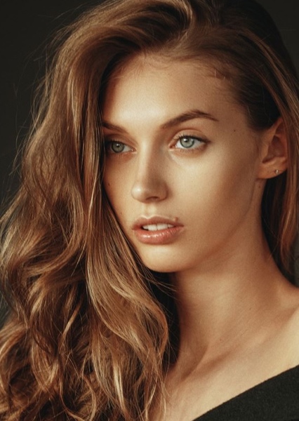 Yulia Rose photo