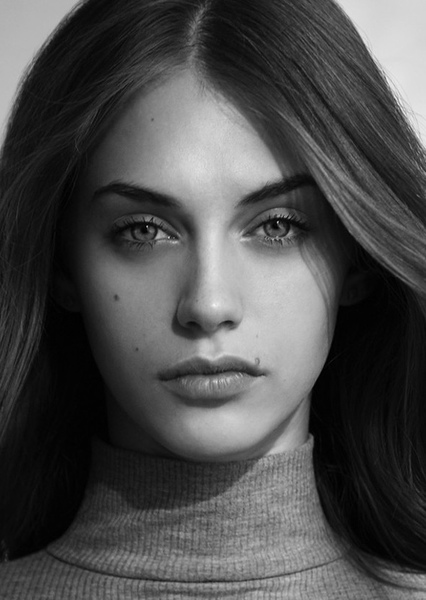 Yulia Rose photo