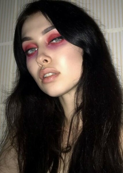 Yulia Yurasova photo