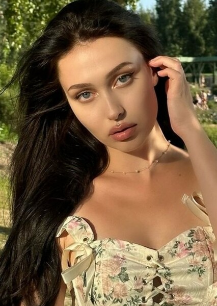 Yulia Yurasova photo