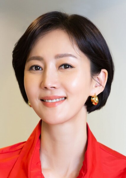 Yum Jung-ah photo