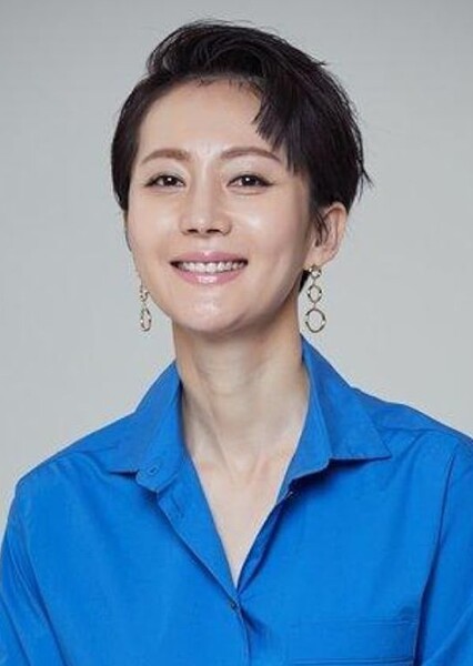 Yum Jung-ah photo