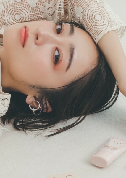 Yumi Adachi photo