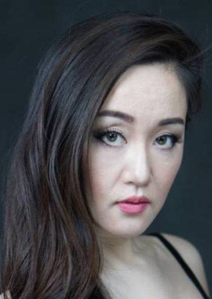 Yumi Nagashima photo