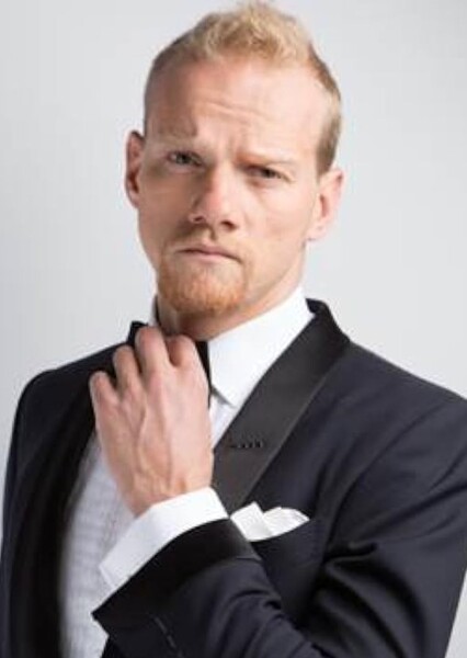 Yuri Kolokolnikov photo