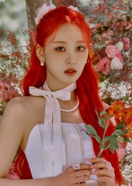 Yves (Ha Sooyoung)