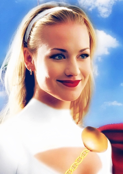 Yvonne Strahovski photo