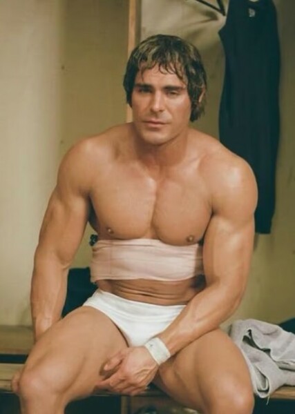Zac Efron photo