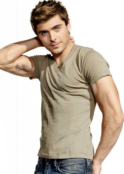 Zac Efron photo