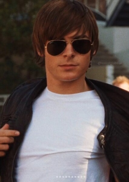 Zac Efron photo
