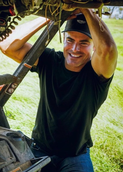 Zac Efron photo