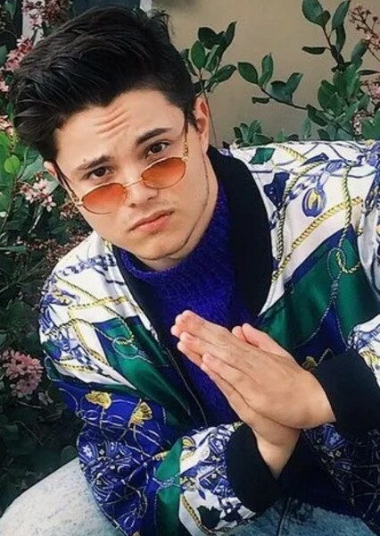 Zach Callison photo