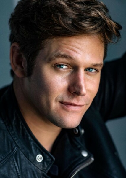 Zach Roerig photo