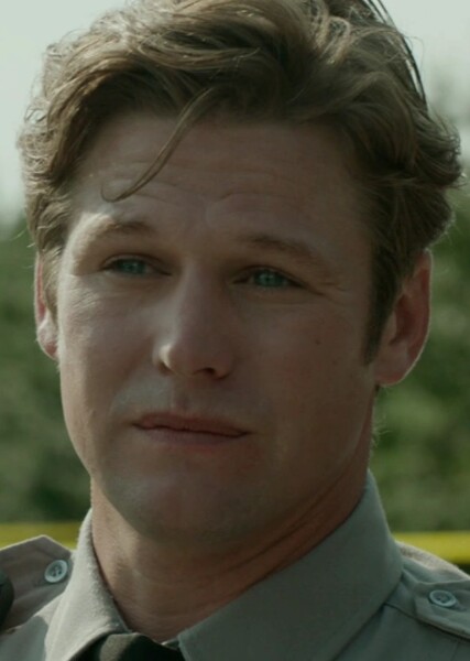 Zach Roerig photo