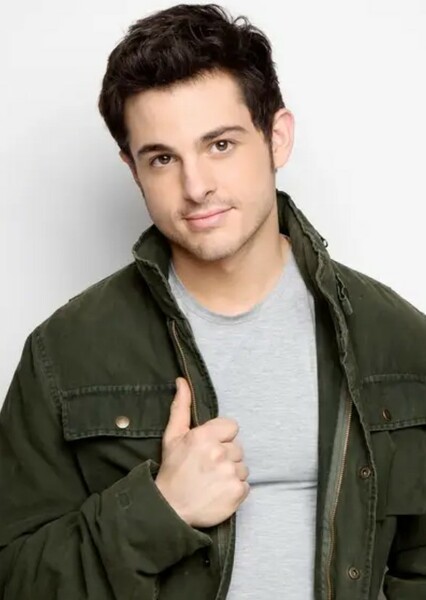 Zach Tinker photo