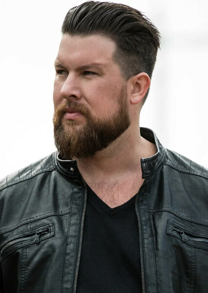Zach Williams photo