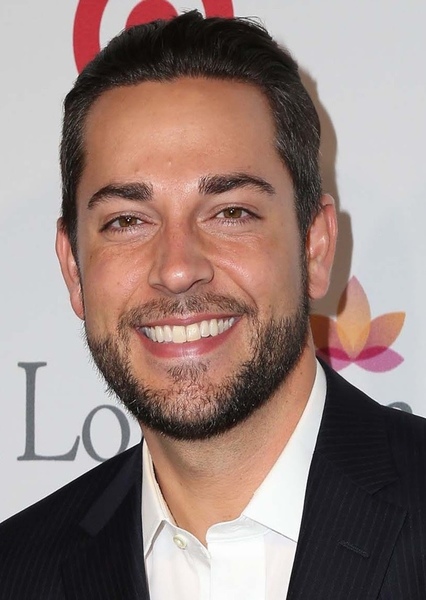 Zachary Levi photo
