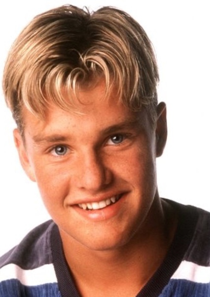 Zachery Ty Bryan photo