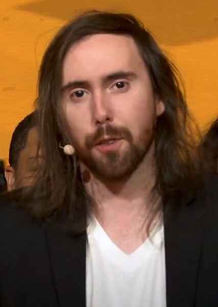 Zack "Asmongold" Hoyt photo