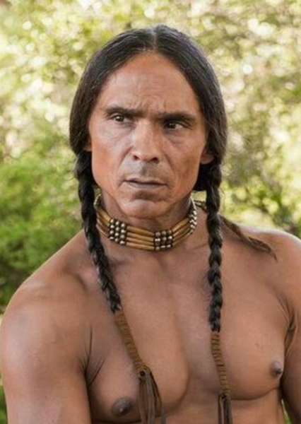 Zahn McClarnon