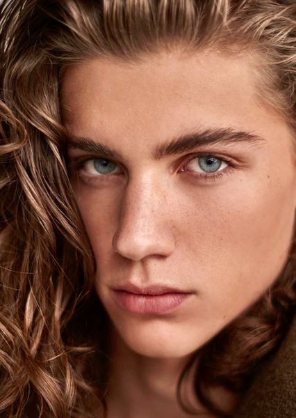 Zalan Reichardt photo