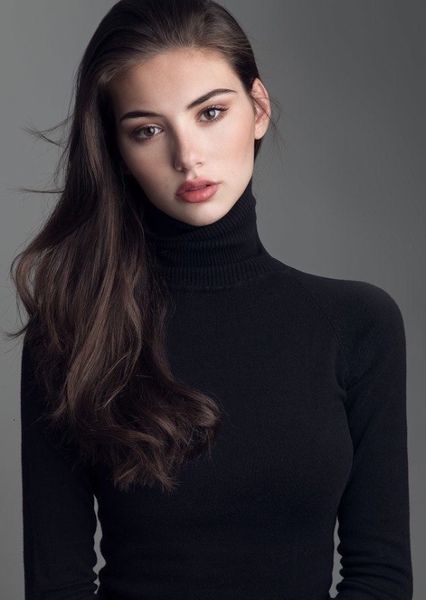 Zandria Theis photo