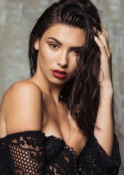 Zandria Theis photo