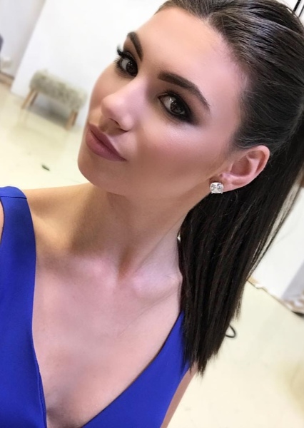 Zandria Theis photo