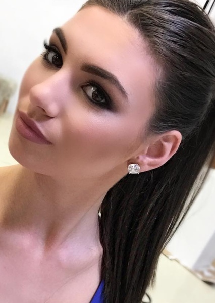 Zandria Theis photo