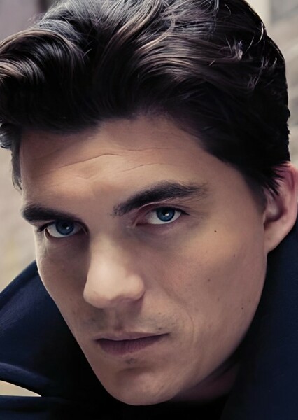 Zane Holtz photo