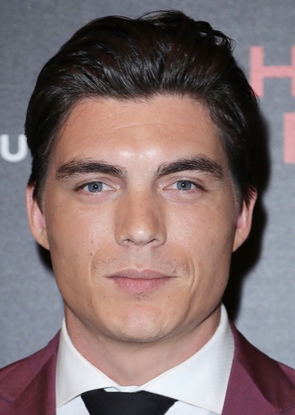 Zane Holtz photo