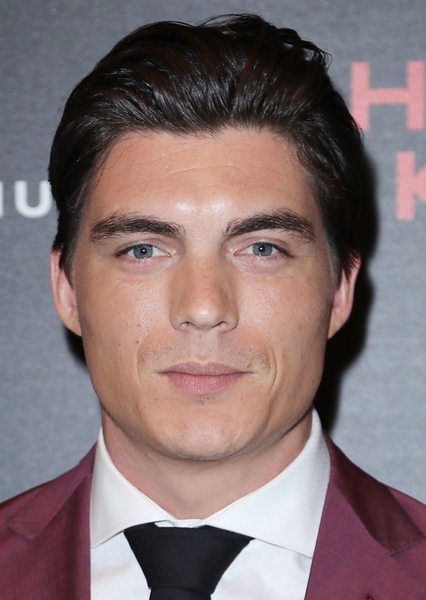 Zane Holtz photo