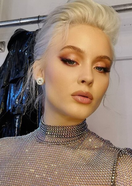 Zara Larsson photo