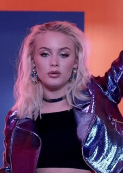 Zara Larsson photo