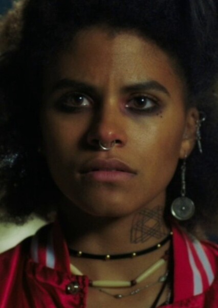 Zazie Beetz photo