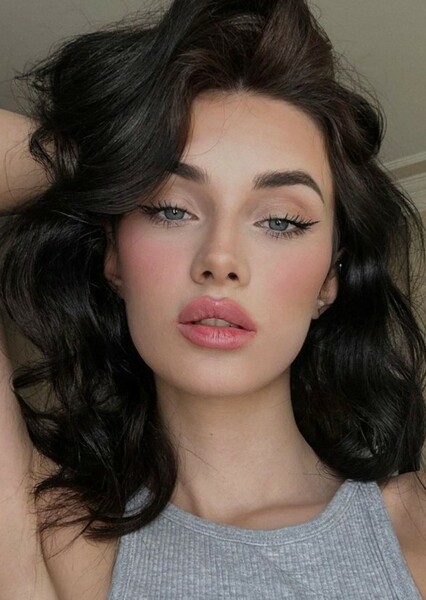 Zehra Şebnem Gürsu photo