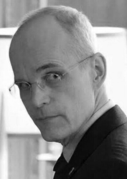 Željko Ivanek photo