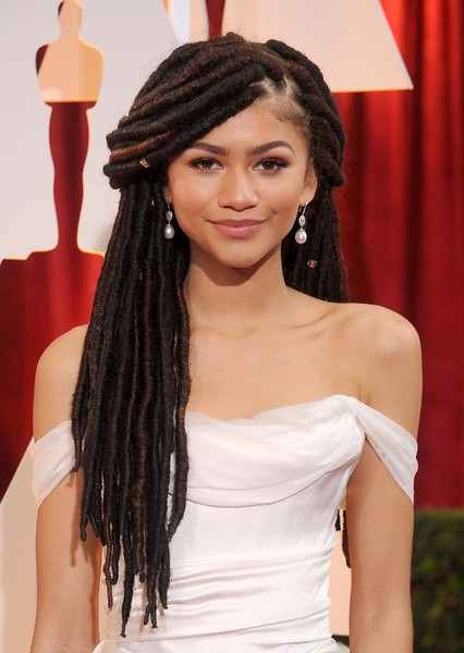 Zendaya photo