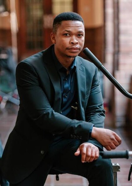 Zenzo Ngqobe photo