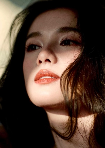 Zhang Jingyi photo