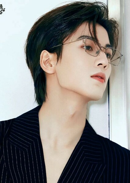 Zhang Linghe photo