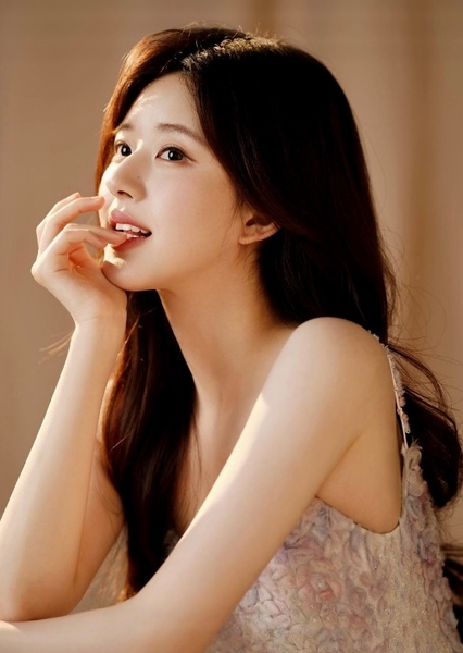 Zhao Lusi photo