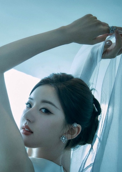 Zhao Lusi photo