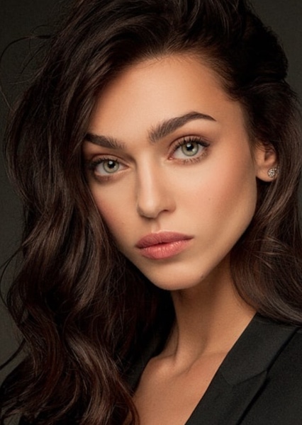 Zhenya Katava photo