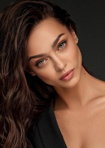 Zhenya Katava photo