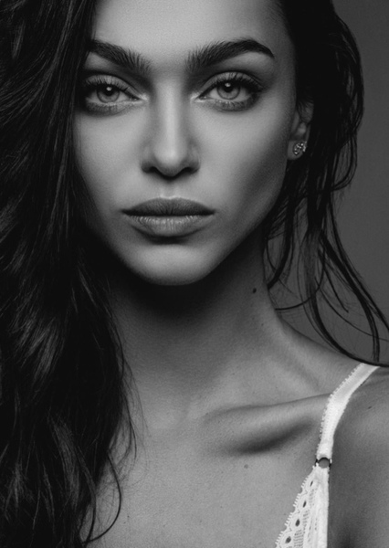 Zhenya Katava photo