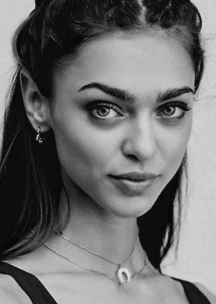 Zhenya Katava photo