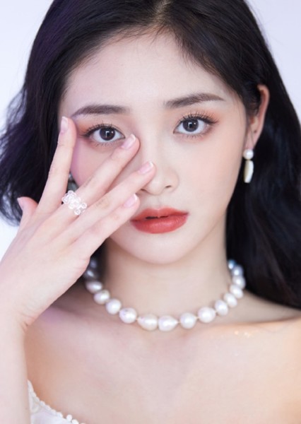 Zhou Jieqiong photo